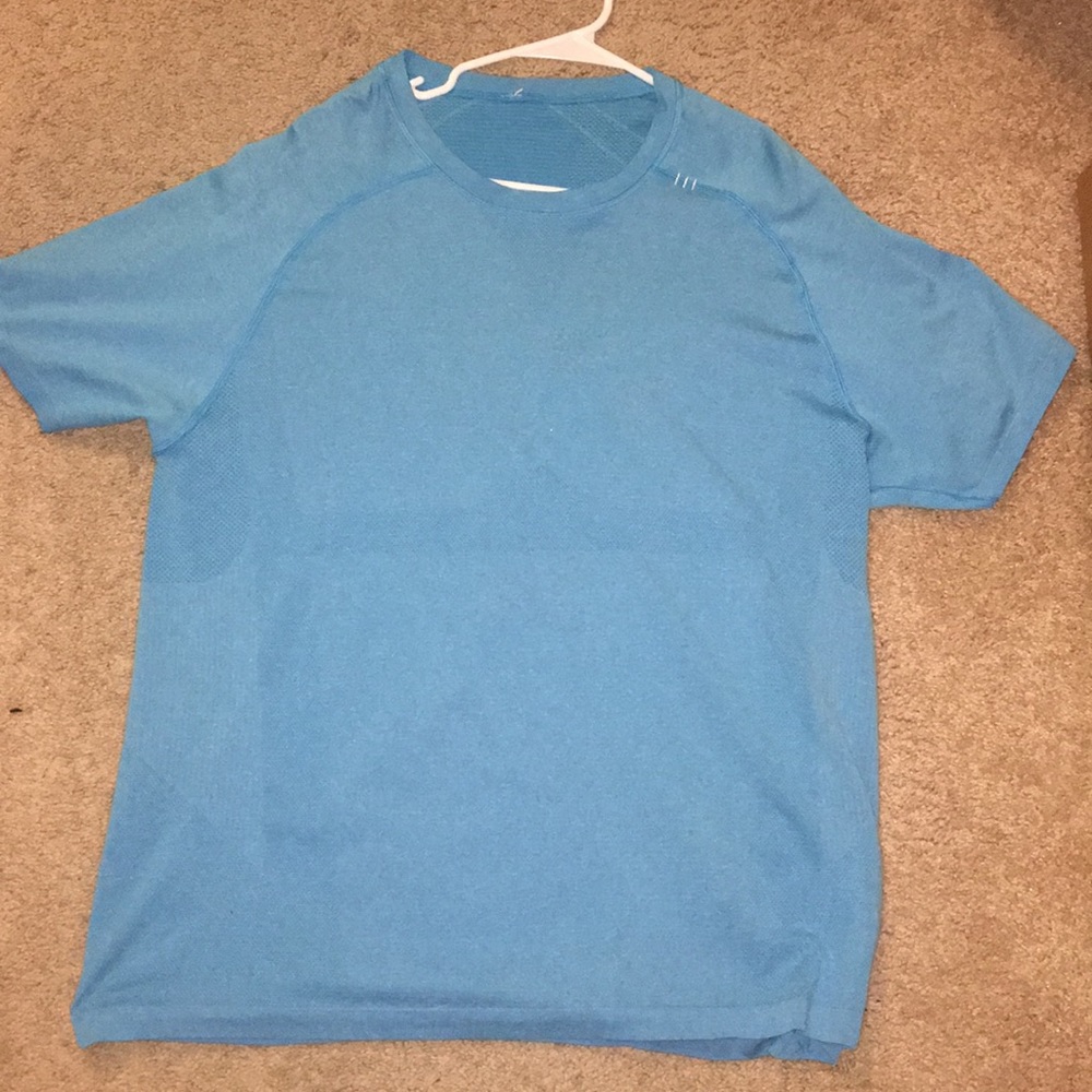 Lululemon metal vent